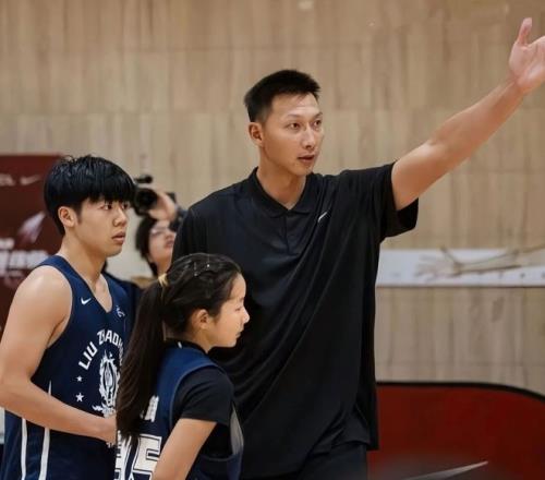 香港代表团,在哈尔滨亚,冬会取得辉,欧博会员登录入口,abg欧博官网,欧博abg