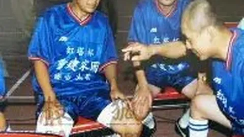 尤文图斯迎来巴尔扎利归来